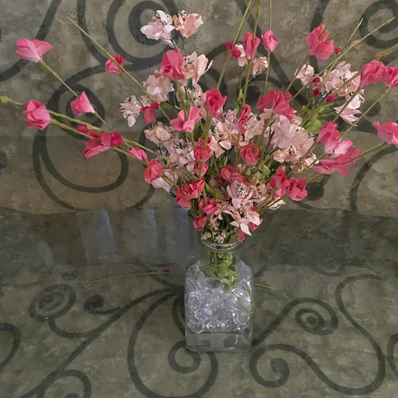 artificial flower arrangement - Picture 12 of 16